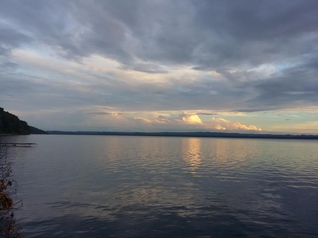 Hotel Ribiera Del Lago Peten Itza San Roman Eksteriør billede