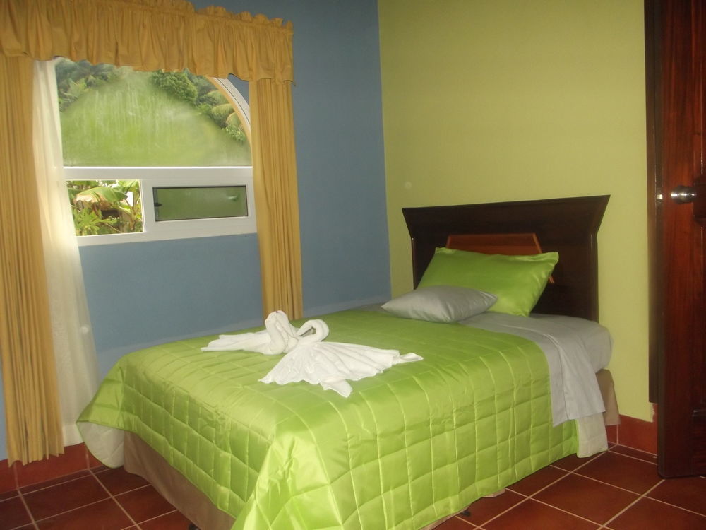 Hotel Ribiera Del Lago Peten Itza San Roman Eksteriør billede