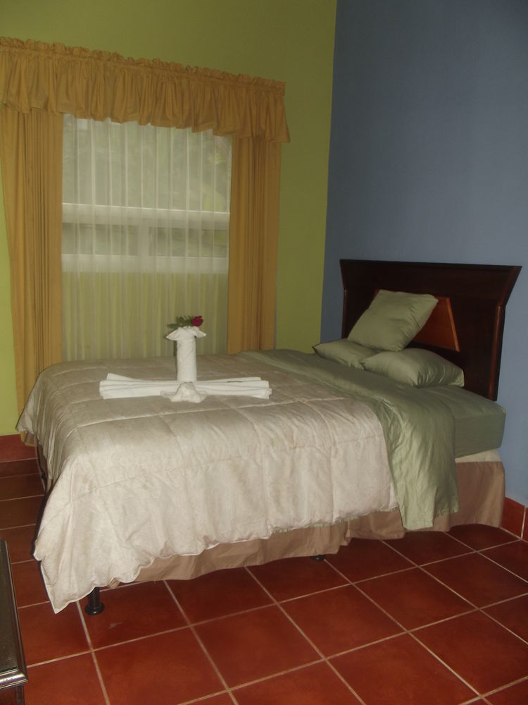 Hotel Ribiera Del Lago Peten Itza San Roman Eksteriør billede